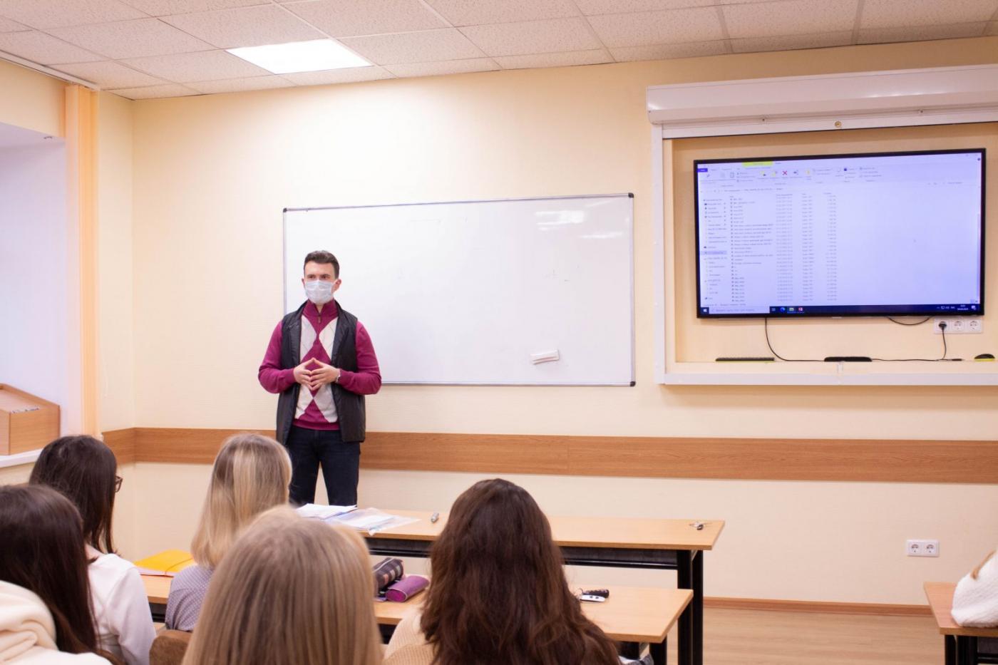 Новые возможности для студентов! На ФММП прошла встреча с представителем «Алютех»